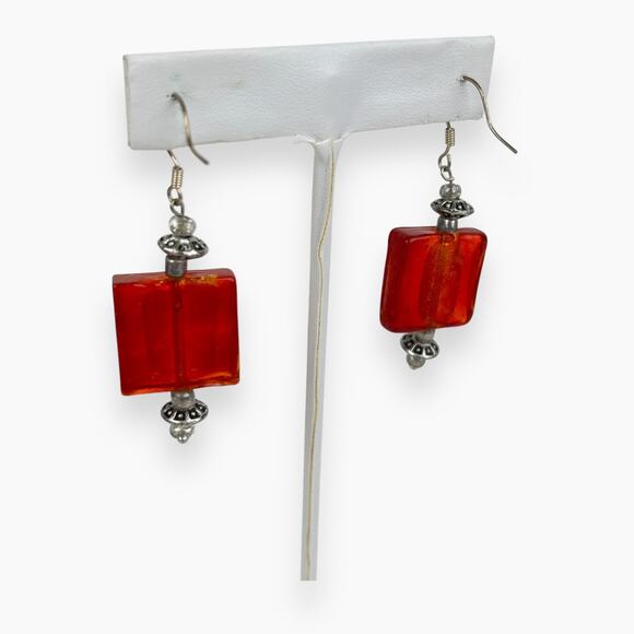 Artisan Bracelet Pierced Dangle Earrings Red Acrylic Square Links Silver Tone - Picture 6 of 10